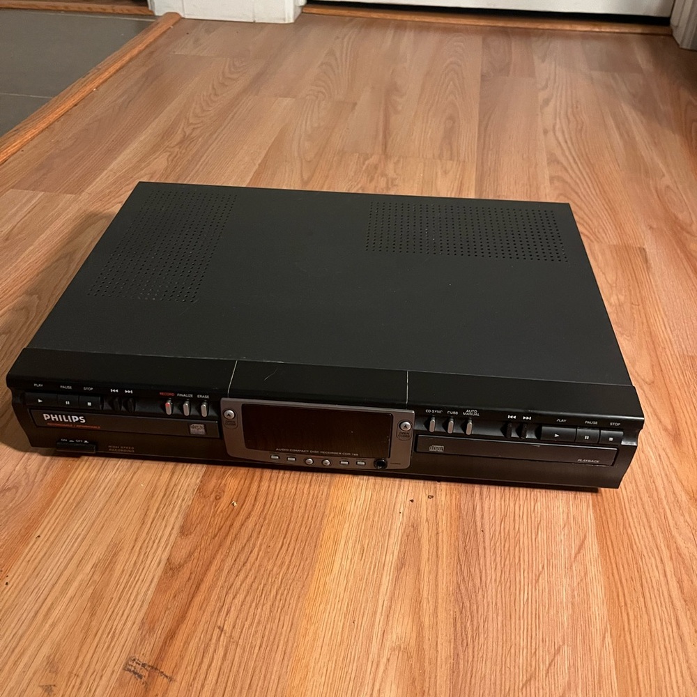 Philips CD Player Recorder Model CDR-765 (no remote Or Power Cord) Not Tested